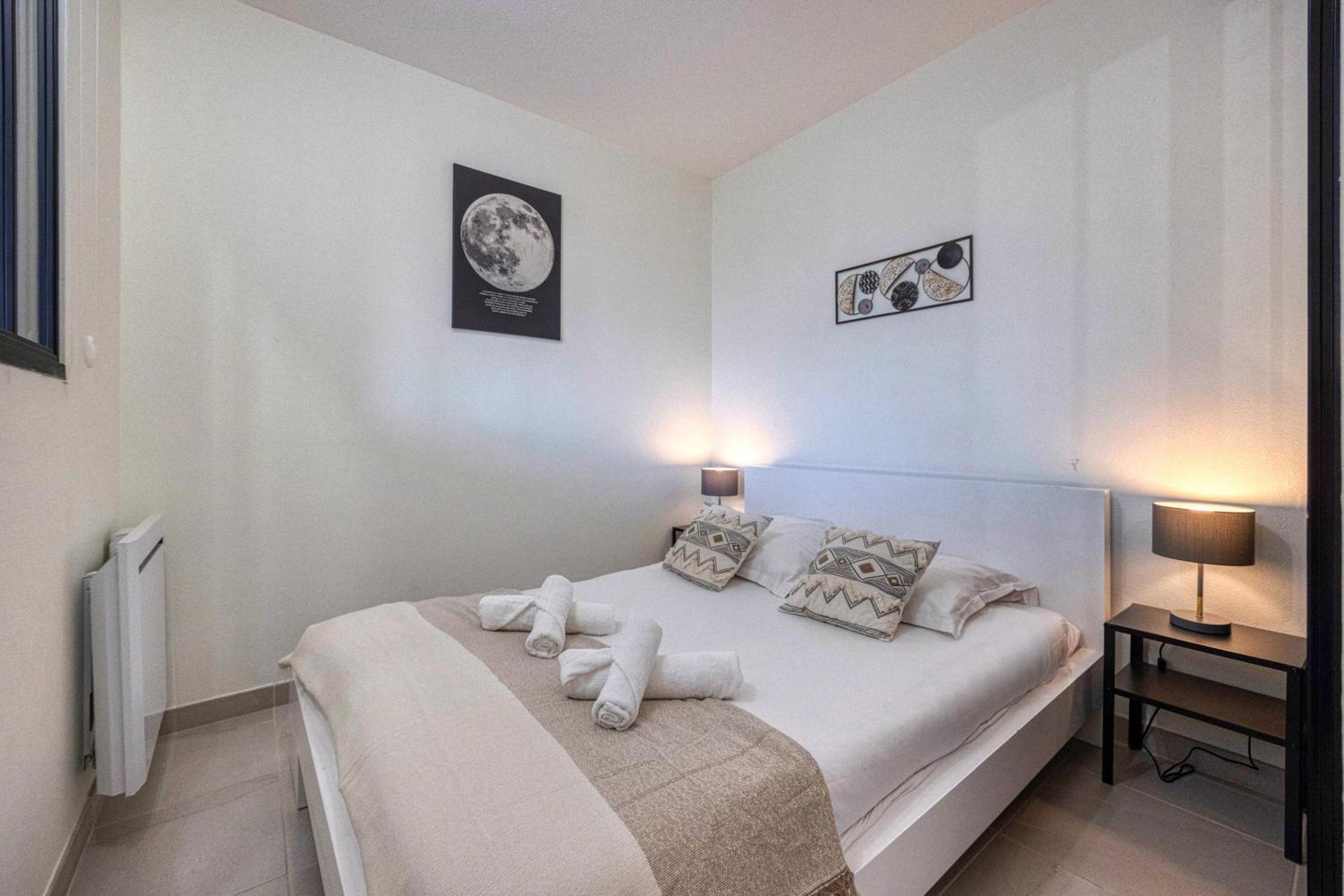 L'Hotelier - Chu / Bein Sport/Canal + Meylan Extérieur photo